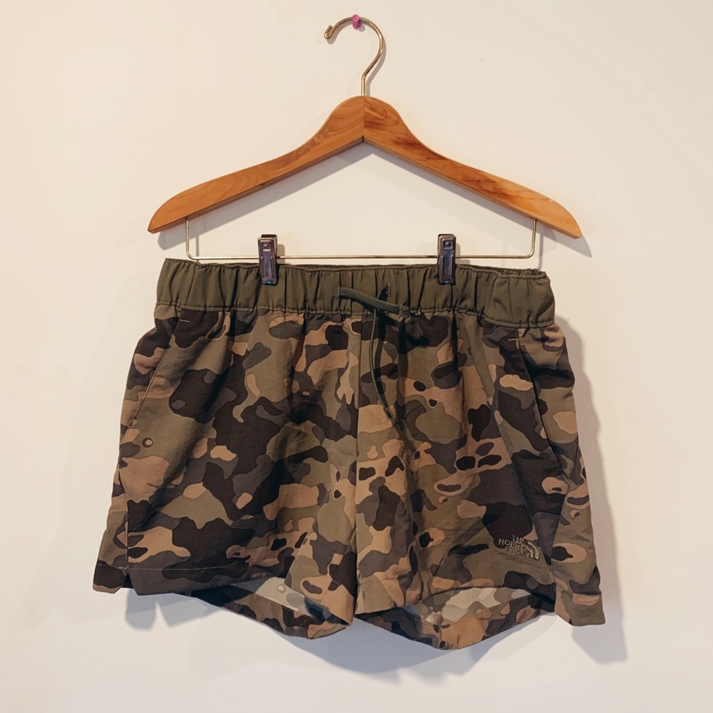 The North Face - Activewear Shorts - Size M